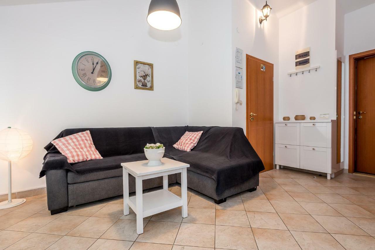 Apartman Karla Mara Ana Ivan & Jo Срима Экстерьер фото