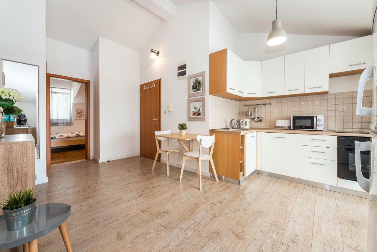 Apartman Karla Mara Ana Ivan & Jo Срима Экстерьер фото